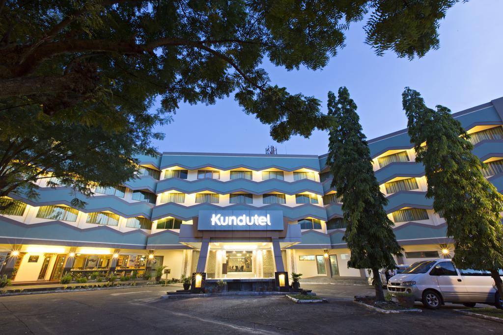 Hotel Goldenfield Kundutel Bacolod Exterior foto