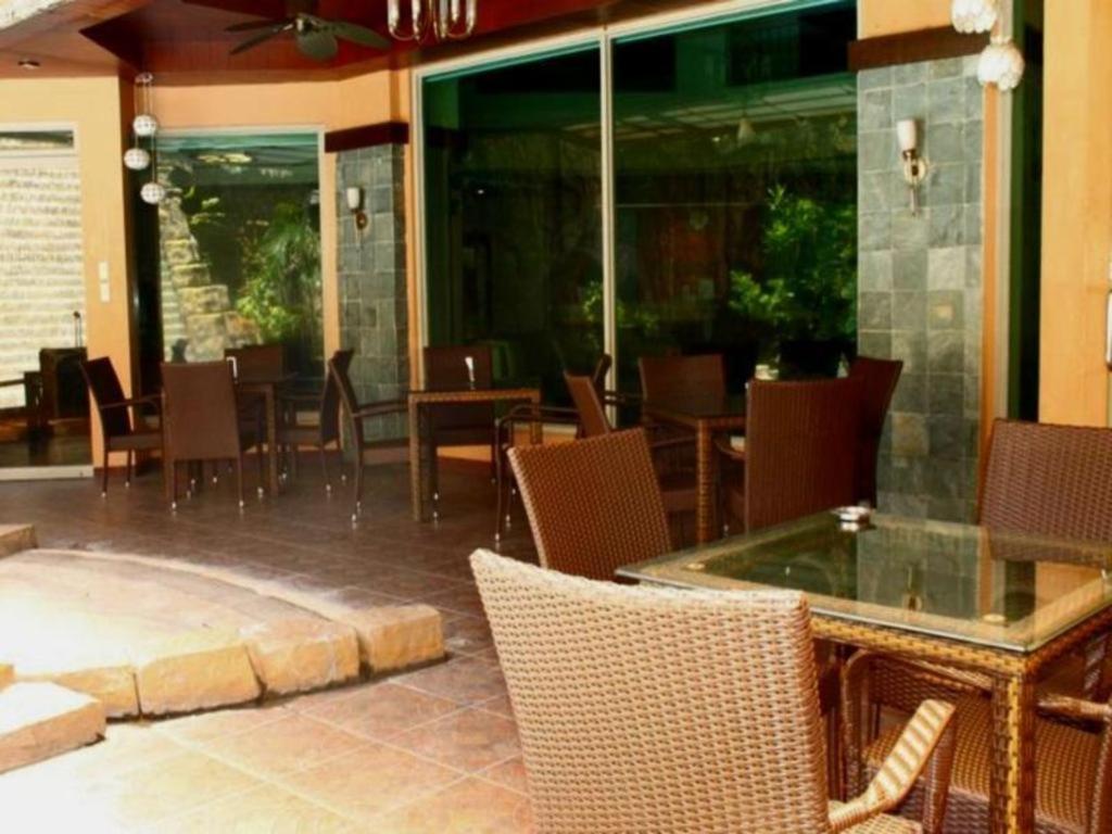 Hotel Goldenfield Kundutel Bacolod Exterior foto