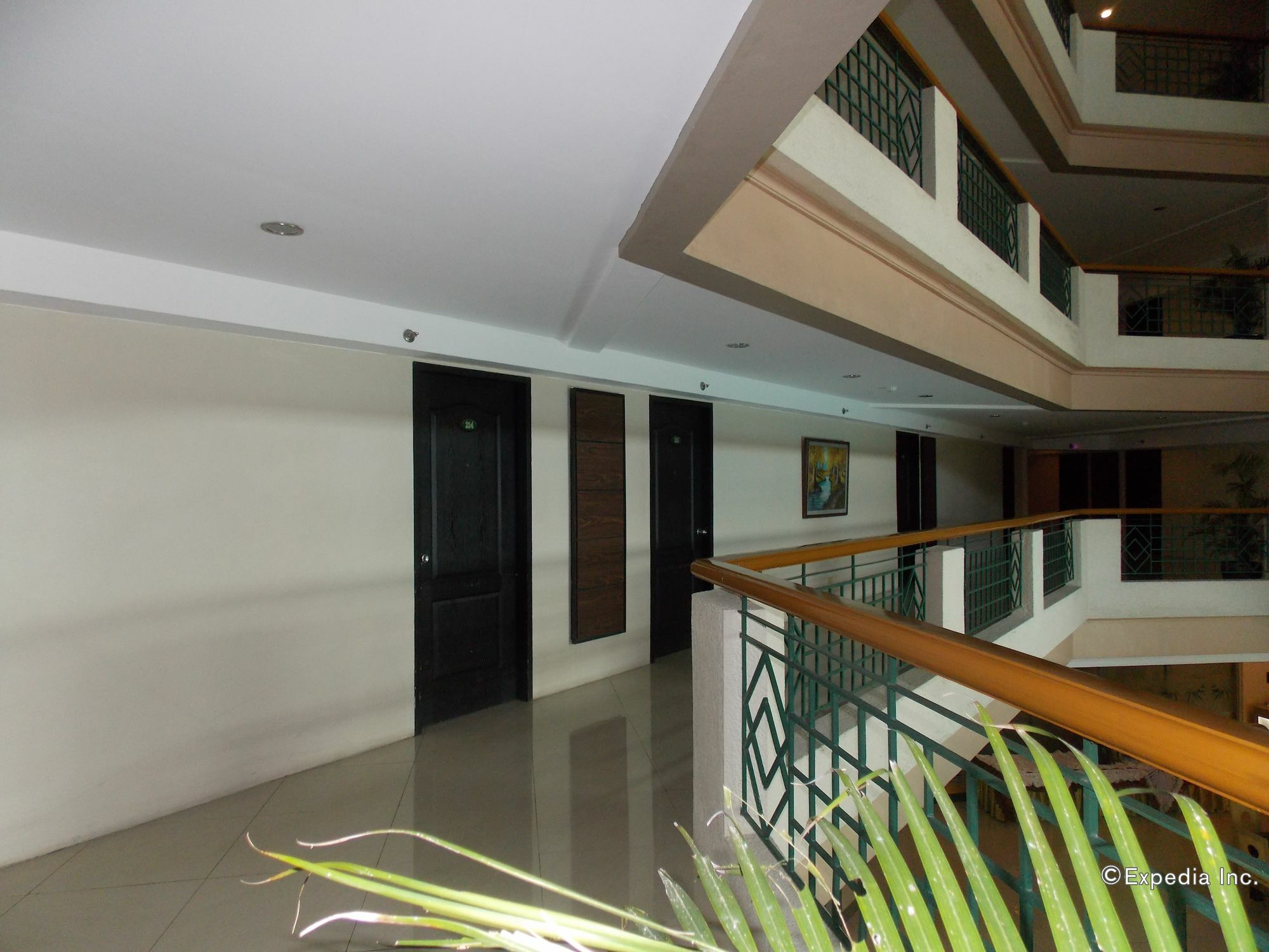 Hotel Goldenfield Kundutel Bacolod Exterior foto